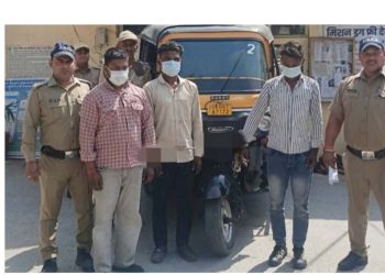 हैवानियत का कहर: चलते टैम्पो में महिला से सामूहिक दुष्कर्म, तीन आरोपी गिरफ्तार