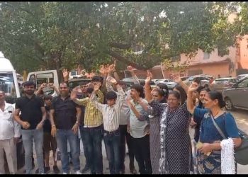 बिग ब्रेकिंग : हरिद्वार से आस्था का पहला कारवां रवाना, माया देवी मंदिर से गूंजे जयकारे