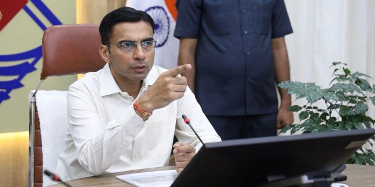 नगर निगम, एमडीडीए 3 दिन के भीतर लैण्ड बैंक विवरण प्रस्तुत करें: डीएम