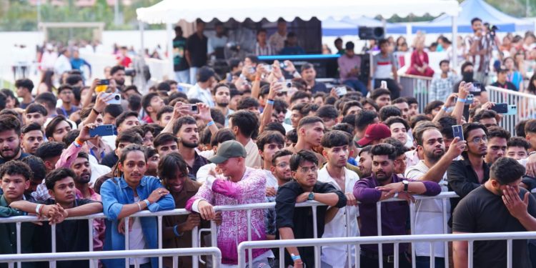 श्री गुरु राम राय विश्वविद्यालय जैनिथ 2025 का रंगारंग आगाज़