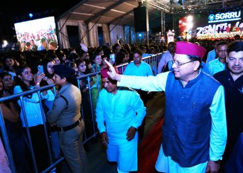 जेनिथ फेस्ट 2025 दूसरा दिन श्री गुरु राम राय विश्वविद्यालय में पाॅडवाज़
