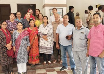 बिग ब्रेकिंग: रीजनल पार्टी ने किया नगर निगम का घेराव