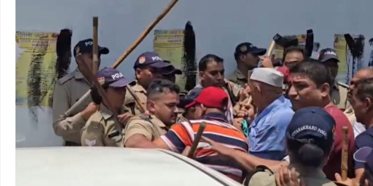 Big breaking : कार्यालय पर गुटबाजी का असर, कांग्रेस में अंदरूनी कलह फिर सतह पर