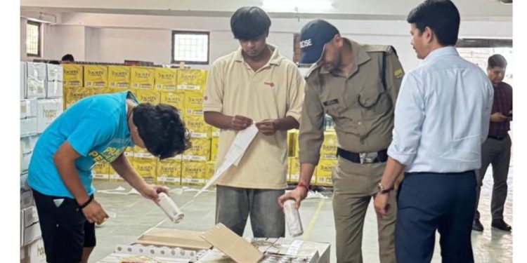 Inspection Operation: बॉन्ड गोदाम में गहन जांच, नहीं मिली कोई अनियमितता