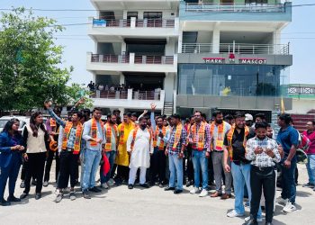 शिवसेना के यशस्वी सांसद डॉ. श्रीकांत शिंदे: देवभूमि से मिला स्नेह और समर्थन