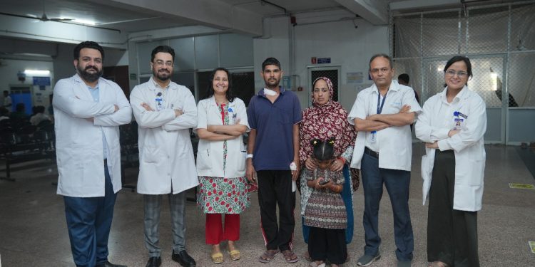 श्री महंत इन्दिरेश अस्पताल में डाॅक्टरों की मेहनत सेे मरीज़ ने मौत को दी मात