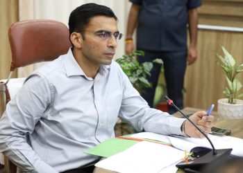 धारा 166,167 अंतर्गत शेष बची 200 बीघा भूमि पर भी कब्जा वापसी शुरूः डीएम
