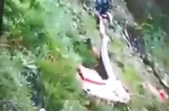 केदारनाथ हादसा: आर्यन कंपनी का हेलीकॉप्टर क्रैश, 7 में से 5-6 लोगों की मौत की आशंका