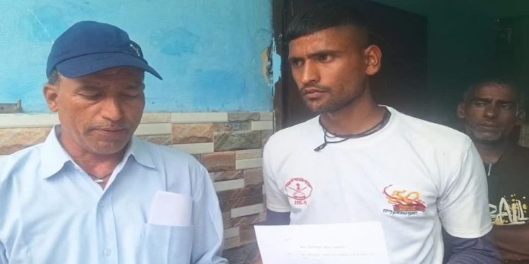 रुद्रप्रयाग पंचायत चुनाव में धांधली का आरोप, नाबालिग छात्रों की फर्जी वोटिंग से मचा हड़कंप