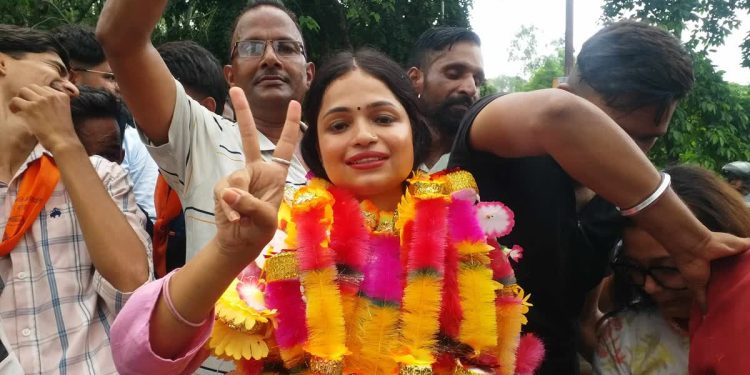 भाजपा को भीतरघात से बड़ा झटका, प्रोफेसर छवि बोरा ने जीती नैनीताल की सबसे अहम जिला पंचायत सीट