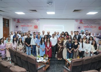 श्री महंत इन्दिरेश अस्पताल में विशेषज्ञ बोले रूमेटाॅइड रोगी काॅर्नियल अल्सर से आंखों को कैसे बचाएं