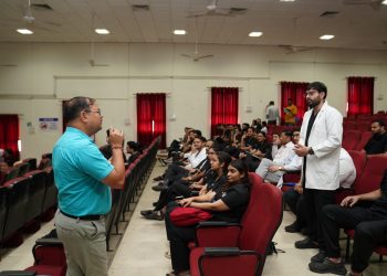 श्री गुरु राम राय इंस्टीट्यूट ऑफ मेडिकल एण्ड हैल्थ साइंसेज में इथिक्स एवम् गुड क्लीनिकल एवम् लैब प्रैक्टिस पर कार्यशाला