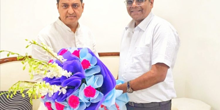 उत्तराखंड प्रीमियर लीग: गांव-खलियानों के क्रिकेटरों के लिए सुनहरा अवसर