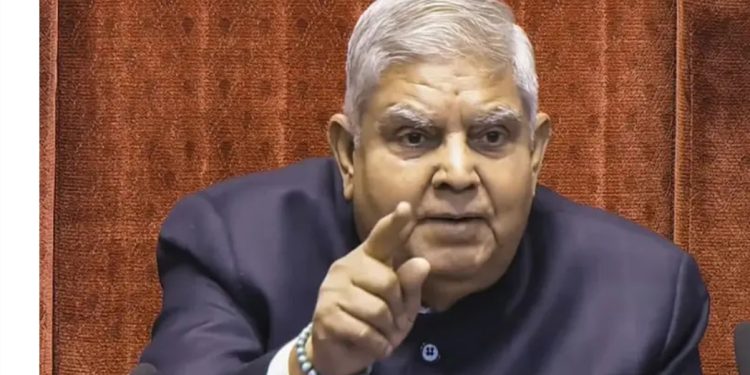 जगदीप धनखड़ का बड़ा फैसला: स्वास्थ्य कारणों से उपराष्ट्रपति पद से इस्तीफा
