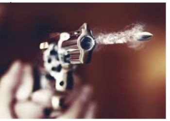 रंजिश:  शिक्षक को थप्पड़ मारने की खुन्नस निकाली, टिफिन बॉक्स में रखकर लाया था तमंचा