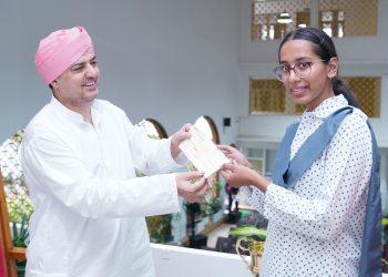 टेबल टैनिस खिलाड़ी स्तुति कुकरेती की प्रतिभा को श्री गुरु राम राय विश्वविद्यालय ने किया सम्मानित