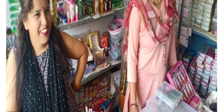 संघर्षों से जूझकर रेखा ने बदली, अपनी किस्मत की रेखा