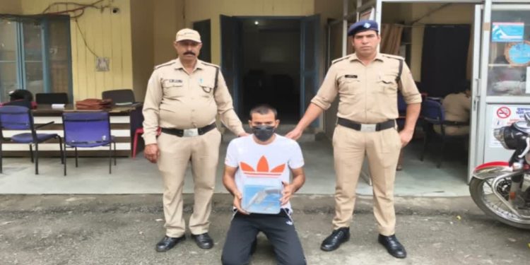 बड़ी खबर: देहरादून में हॉस्टल बना शूटआउट ज़ोन, छात्रों के बीच वर्चस्व की लड़ाई में बरसीं गोलियां