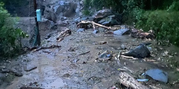 रुद्रप्रयाग में बादल फटने से तबाही: बसुकेदार में कई लोग लापता, राहत-बचाव अभियान जारी