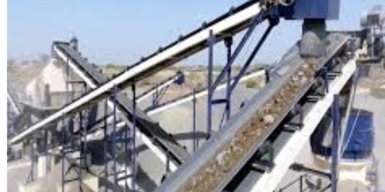 बड़ी खबर: कुमाऊं मंडल में चला पर्यावरण जांच अभियान, 21 स्टोन क्रशरों की जांच, 15 पाए गए दोषी