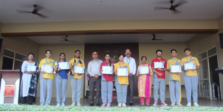 लिटिल एंजेल्स स्कूल ने वॉइस फार वॉइसलेस में जीता प्रथम पुरस्कार