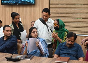 बड़ी खबर: क्लेक्ट्रेट में सोमवार को लगा जनता दरबार, सुनी 125 लोगों की समस्याएं।