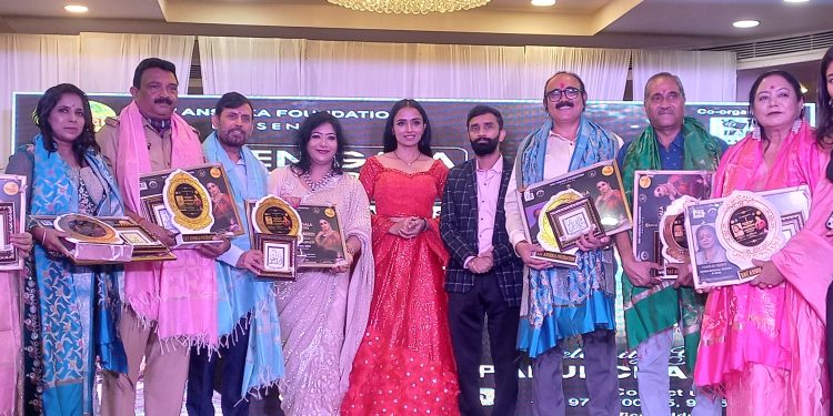 सेलिब्रिटी गेस्ट पॉपुलर टीवी एक्ट्रेस पारुल चौहान की उपस्थिति में सांस्कृतिक कार्यक्रम और फैशन शो बना आकर्षण का केन्द्र