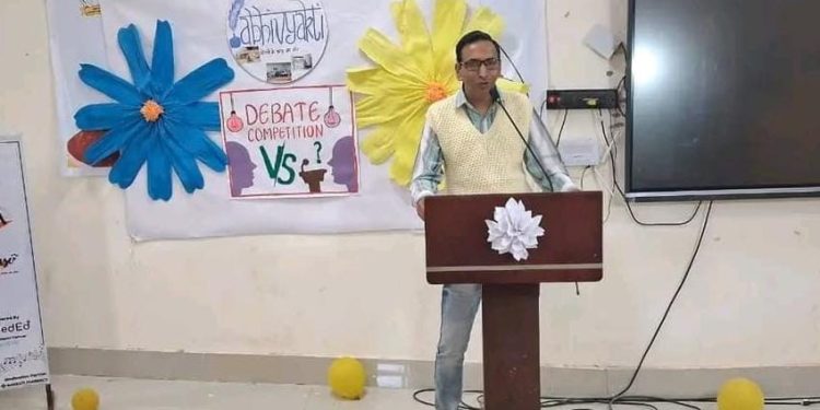 बड़ी खबर: राजकीय आयुर्वेदिक चिकित्सालय की बदहाल स्थिति और जिलाधिकारी की असफलताओं पर संजय पाण्डे ने उठाया गंभीर सवाल