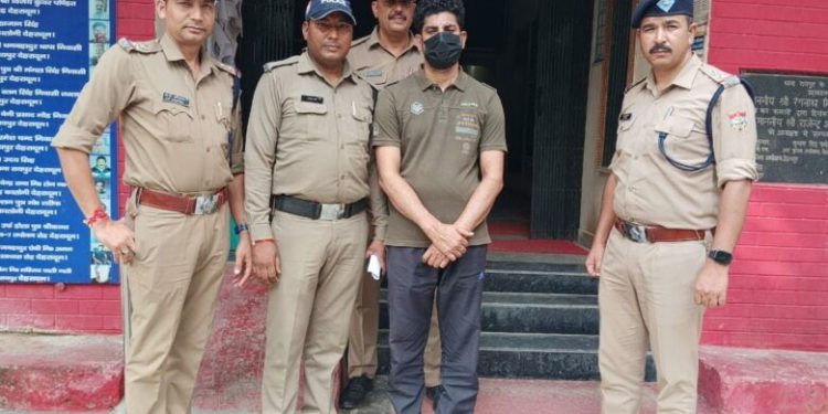 UKSSSC पेपर लीक का मास्टरमाइंड खालिद, सेंटर के अंदर से ऐसे खेल गया मोबाइल गेम