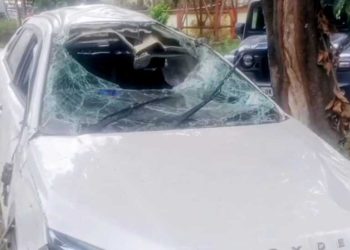 हादसा: डिवाइडर से टकराई इनोवा, एसडीएम व उनकी पत्नी बुरी तरह जख्मी