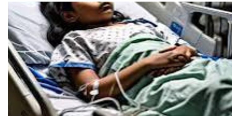 14 साल की छात्रा ने दिया बच्ची को जन्म, अस्पताल में हड़कंप