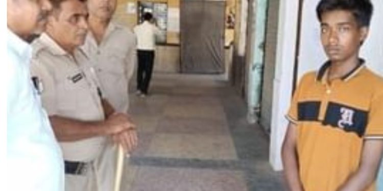 अंकल, मेरे पापा कहां हैं?” – काशीपुर में लापता रोडवेज परिचालक के बेटे का सवाल सुनकर अधिकारी रह गए निशब्द