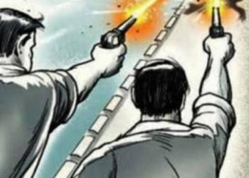 लेंटर डालने को लेकर खूनी संघर्ष, चले ईंट,पत्थर और गोलियां, मुकदमा दर्ज