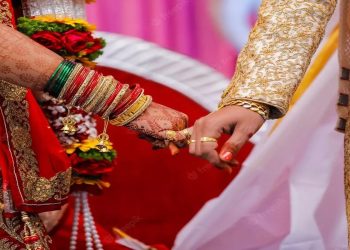 दूल्हा समेत पूरी बारात पहुंची पुलिस चौकी