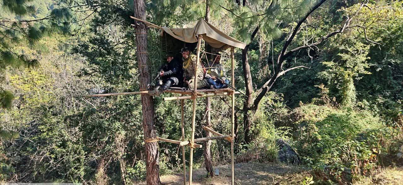 वन विभाग के कर्मचारियों ने कसी कमर