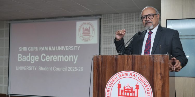 एसजीआरआर विश्वविद्यालय में छात्र परिषद का शपथ ग्रहण समारोह गरिमापूर्ण ढंग से सम्पन्न