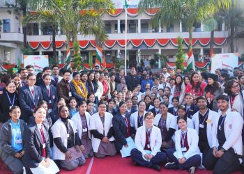 एसजीआरआरयू सहित एसजीआरआर के   संस्थानों में गणतन्त्र दिवस की धूम