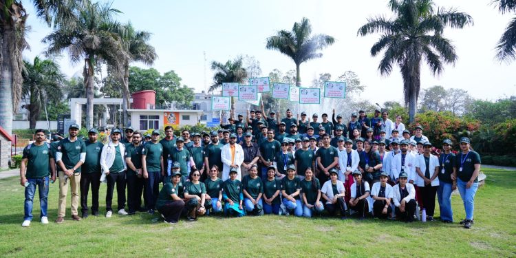 श्री महंत इन्दिरेश अस्पताल में विश्व किडनी दिवस पर गुर्दा स्वास्थ्य के प्रति जागरूकता और संकल्प