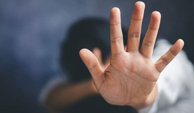 उत्तराखंड में दुष्कर्म से बचने के लिए शिक्षिका ने जंगल में छुप कर गुजारी रात