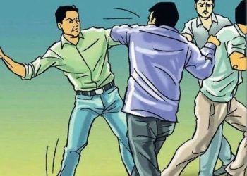 ऋषिकेश: सड़क पर भिड़े एक महिला और पुरुष, बहस से शुरू हुआ विवाद मारपीट तक जा पहुंचा