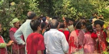 पौड़ी : घात लगाए गुलदार ने खेत में चारा लेने है महिला को बनाया निवाला, गांव में मातम
