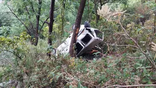 दुर्घटनाग्रस्त कार