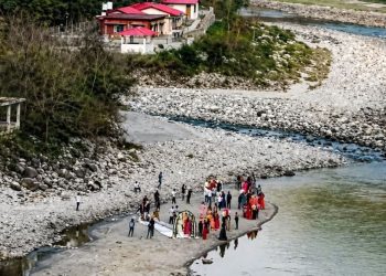 गजब उत्तराखंड में श्मशान घाट में रचाई शादी,वीडियो हुआ वायरल