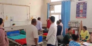 बड़ी खबर : गैस एंजेसी कर्मचारी ने उठाया खौफनाक कदम, अस्पताल में भर्ती