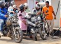 बिग ब्रेकिंग : पेट्रोल और डीजल के दामों में भारी उछाल, देखें कितना पड़ा आपकी जेब पर असर