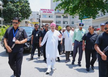 श्री दरबार साहिब देहरादून में गुरु महाराज का महानिर्वाण दिवस: 101 यूनिट रक्तदान के साथ उमड़ा श्रद्धा का सागर