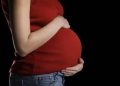 लिंग परीक्षण करने किया इनकार तो पति ने गर्भवती पत्नी के पेट पर मार दी लात, गर्भस्थ में शिशु की मौत