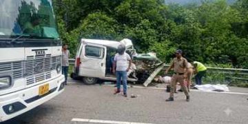 दुखद : देहरादून मणिमाई मंदिर के पास भीषण सड़क हादसा 2 की मौत 5 घायल