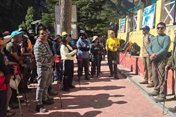 गोमुख-गंगोत्री की ऊंची चोटियां पर्वतारोहण के लिए खुलीं, तपोवन-केदारताल ट्रैक अभी बंद