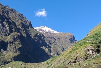 उत्तराखंड में मौसम का बदलेगा मिजाज! देहरादून, नैनीताल और पिथौरागढ़ में भारी बारिश का येलो अलर्ट, पहाड़ों में बढ़ेगी ठंड